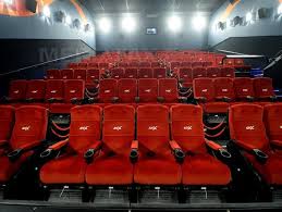 Am fost ieri la noul cinematograf 4dx, adus în premieră în românia în noul mega mall, în cadrul cinema city de acolo. Primul Cinematograf 4dx Din Romania A Fost Inaugurat Oficial Care Sunt PreÅ£urile Biletelor Si Cum AratÄ Sala De Cinema Foto Video