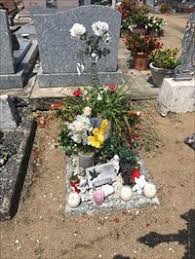 Ses parents viennent d'être identifiés et arrêtés. La Petite Inconnue De L A10 Suevre France Graves Of The Unknown On Waymarking Com