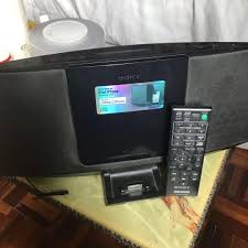 Ipod docking station cd player dab radio about dock photos. Sony Radio Ipod Iphone Dock And Disc Player Electronics Audio On Carousell