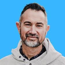 John Azoni's Instagram, Twitter & Facebook