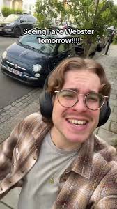 Anyone else seeing Faye in London tomorrow?? Im going alone & would love a  friend to go with 💙👕 #fayewebster #london #livemusic #concerts  #underdressedatthesymphony