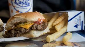 Each white castle hamburger contains 6 g of protein. White Castle Facts Mental Floss