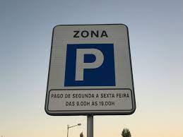 Residentes com dístico com acesso gratuito aos parques da empresa até 30 de. Emel Esquece Feriados