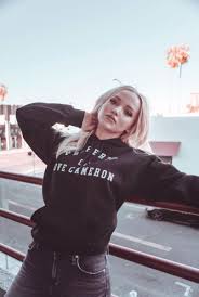 Maybe you would like to learn more about one of these? Dove Cameron Hd Wallpapers 7wallpapers Net