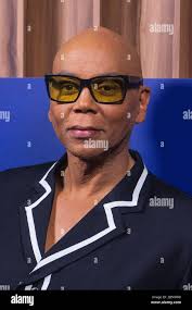 Paramount restaurant hi-res stock photography and images