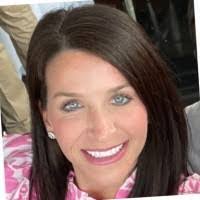 Erin Lacroix's Instagram, Twitter & Facebook