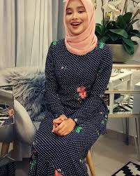 Dayangku intan terbaru gratis dan mudah dinikmati. Satu Johor Lagu Senandung Hari Raya Dayangku Intan