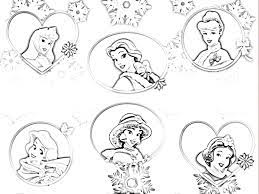 Downloadeaza cele mai frumoase planse de colorat cu printese disney. Medalioane Cu Printese Disney De Colorat