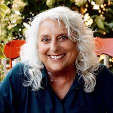 Amazon.com: Open at the Close: Literary Essays