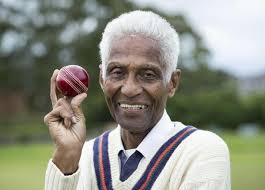 Oldham cricketer retires aged 85 after taking 7,000 wickets