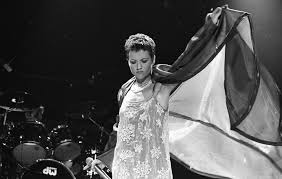 Download do baixar músicas grátis. The Cranberries Say Bad Wolves Zombie Cover Seemed Insensitive