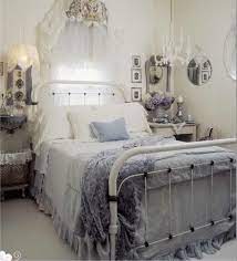 Shabby chic furniture adds a comfortable and inviting atmosphere to every home. 30 Cool Shabby Chic Bedroom Decorating Ideas For Creative Juice