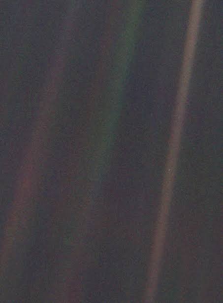 blue pale dot taken from ? ile ilgili görsel sonucu