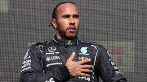 We are known for the highest performance standards and swiss made movements. Absolut Widerlich Lewis Hamilton Wird Rassistisch Beleidigt Formel 1 Reagiert Stern De