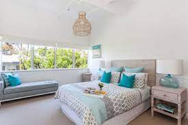 Stunning Beach House In Sydney Australia 4betterhome Beach House Bedroom Furniture Beach House Room Beach House Bedroom