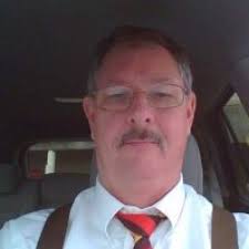 Pittsburgh eye surgeon killed in plane crash Thursday; pilot was from White  Oak