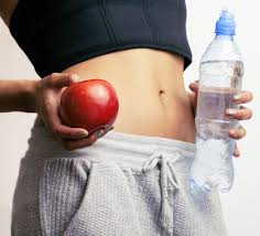 Les fruits sont, avec les légumes, l'aliment de base du régime pour avoir un ventre plat en 1 semaine. Regime Ventre Plat 4 Aliments A Ne Pas Manger Pour Un Ventre Plat