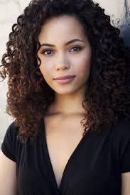 Full cast announced for West End production of Noël Coward's classic comedy  Blithe Spirit