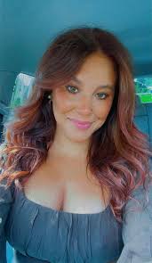 Bailey Riggs (@ay_baybayy_)