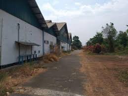 Komplek industri prapanca kav 50 bandung : Wenplak Keapje Hus Appartemint Lan Winkelhus Kantoar Yn Yndoneezje