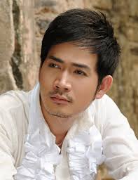 Ca sỹ Quách Thành Danh tốn gần 40 tỷ chữa bệnh cho con