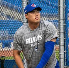 토미존 서저리를 2015년에 받고 싱글a 란초쿠몽가 퀘이크스와 트리플a 오클라호마시티 다저스에서 뛰었다. ë¥˜í˜„ì§„ í˜„ì§€ì–¸ë¡  ì˜ˆìƒì„±ì  12ìŠ¹ 10ìŠ¹ 9ìŠ¹ ì•¼êµ¬ ê¸°ì‚¬ë³¸ë¬¸ MhnìŠ¤í¬ì¸ 