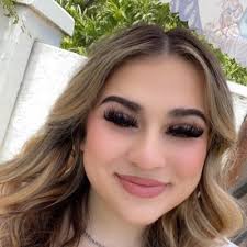 Hailey Meyer (@haileym9098)