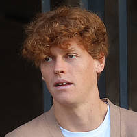 Monica Raymund Height