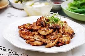 Beef bulgogi cocok untuk hidangan pesta barbeku. Resepi Bulgogi Stew