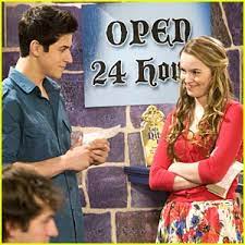 Google Image Result For Http Images2 Wikia Nocookie Net Cb20101031135142 Wi Wizards Of Waverly Place Old Disney Channel Shows Disney Channel Stars