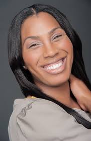 Amazon.com: Amiyah: 9781521203590: King, Petrona, King, Amiyah, Kitson,  Patrick: Libros