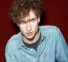 Ex-Yuck frontman Daniel Blumberg debuts new band Hebronix, hear new song  "Unreal"