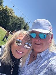 Happy birthday to the love of my life❤️🎉🎂you make me laugh, you are kind,  and you make me feel loved everyday ❤️ what a blessed year we had⭐️✈️cheers  to many more shared