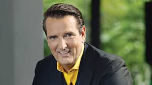 Ralf Dümmel "Nahezu alle Gründer unterschätzen, wie wichtig Logistik  tatsächlich ist“