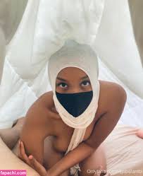 Hijabi Bambi OnlyFans: her private nude world exposed