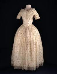 Check spelling or type a new query. 110 Biedermeier Hochzeit Ideen In 2021 Hochzeitsaccessoires Kleider Hochzeit Accessoires