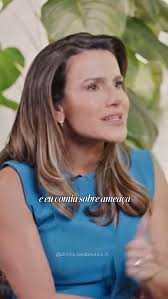 Antes de educar, é preciso curar. 🧠, Muitas vezes, repetimos padrões sem  perceber…, O tom de voz, a cobrança, o medo — tudo isso pode vir das  feridas que carregamos da nossa própria infância. , Fazer ...