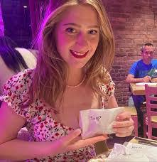 Isabella Conklin's Instagram, Twitter & Facebook