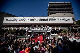 Festivaly mezinárodní filmový festival karlovy vary. Mezinarodni Filmovy Festival Karlovy Vary Oznamil Prvni Zahranicni Hosty 54 Rocniku Prijedou Tvurci Z Celeho Sveta Karlovy Vary