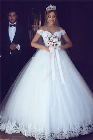 Brautkleider online shop, schneller versand. Prinzessin Brautkleider Weiss Spitze Tull Schleppe Brautmoden Hochzeitskleider Brautkleider Mit Armel Brautkleider Brautkleider Abiballkleider Abendkleider Babyonlinedress De