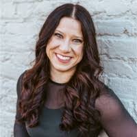 Danielle Hartz's Instagram, Twitter & Facebook