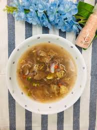 Nasi daging air asam merupakan resepi yang berasal daripada utara tanah air kita. Cik Wan Kitchen Air Asam Daging Rebus