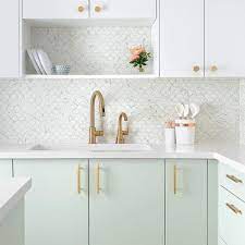 Generally materials play important role in modern kitchen color scheme use other kitchen ideas 2020 to enlighten dark colored space: Amp Brushed Brass Handles In 2020 Kitchen Remodel Kitchen Design Rustic Kitchen Design Kitchen Furniture Kitchen Design Kitchen Interior