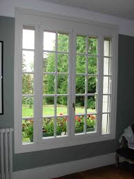 Comme le menuisier, le miroitier est capable de vous conseiller dans le choix des vitres adaptées aux fenêtres : Fenetre Bois Vente Et Pose Rambouillet Chevreuse