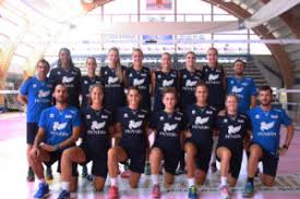 Insieme alla convocazione in nazionale per il primo collegiale della stagione in programma da mercoledì a cavalese, arriva anche la notizia che la palleggiatrice, il libero e il centrale vestiranno la maglia della reale mutua fenera chieri anche nella prossima stagione, la terza consecutiva nella squadra. Volley La Reale Mutua Fenera Chieri 76 Si Affida A Francesca Bosio Romanews Lasupervisione24 Com