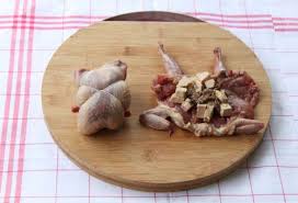Cailles Farcies Au Foie Gras Et Aux Cepes Par Academie Du Gout Recette Caille Farcie Caille Recette Caille