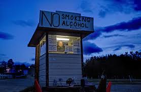 It shows movies on two screens, and is a popular choice with families. Maine Drive In Theaters Told They Can T Allow Patrons To Smoke In Cars Portland Press Herald