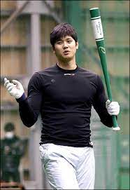 .7월5일 npb하이라이트 오타니, otani cf, 오타니 쇼헤이 5호 홈런, 2018 mlb 긍정의 힘 la다저스 공개, 지금 타격훈련영상, 오타니 쇼헤이 홋카이도 니혼 햄 파이터스 일본 프로 야구 양도 금 상한 2000 만달. ë²Œí¬ì—… ì¤'ì¸ ê´´ë¬¼ íˆ¬ìˆ˜ ì˜¤íƒ€ë‹ˆ ì‡¼í—¤ì´ Jpgif ê³¼ê±° ìœ ë¨¸ ê²Œì‹œíŒ 2