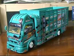 Miniatur truk full oleng gasruk jagan masih kendor kapten khiano semoga terhibur dengan aksi truk oleng ketika mundur mobil truk tronton harus terguling, mobil mobilan rc miniatur truk hino 500. Sale Alamat Penjual Miniatur Bus Buat Miniatur Bus Miniatur Bus Lampu Bisa Nyala Tempat Jual Miniatur Bus Di Ba In 2021 American Truck Simulator Nissan Skyline Bus