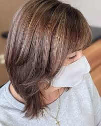 One of the main benefits of wash and wear haircuts is letting hair air dry naturally. 15 Best Low Maintenance Haircuts For Frizzy Hair Very Unique In 2021 Haircuts For Frizzy Hair Low Maintenance Haircut Thick Wavy Haircuts